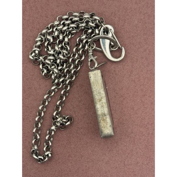 Jewel Kade Happiness Key Necklace 30” Silver Tone Chain w/ Pewter Framed Pendant - Picture 10 of 12